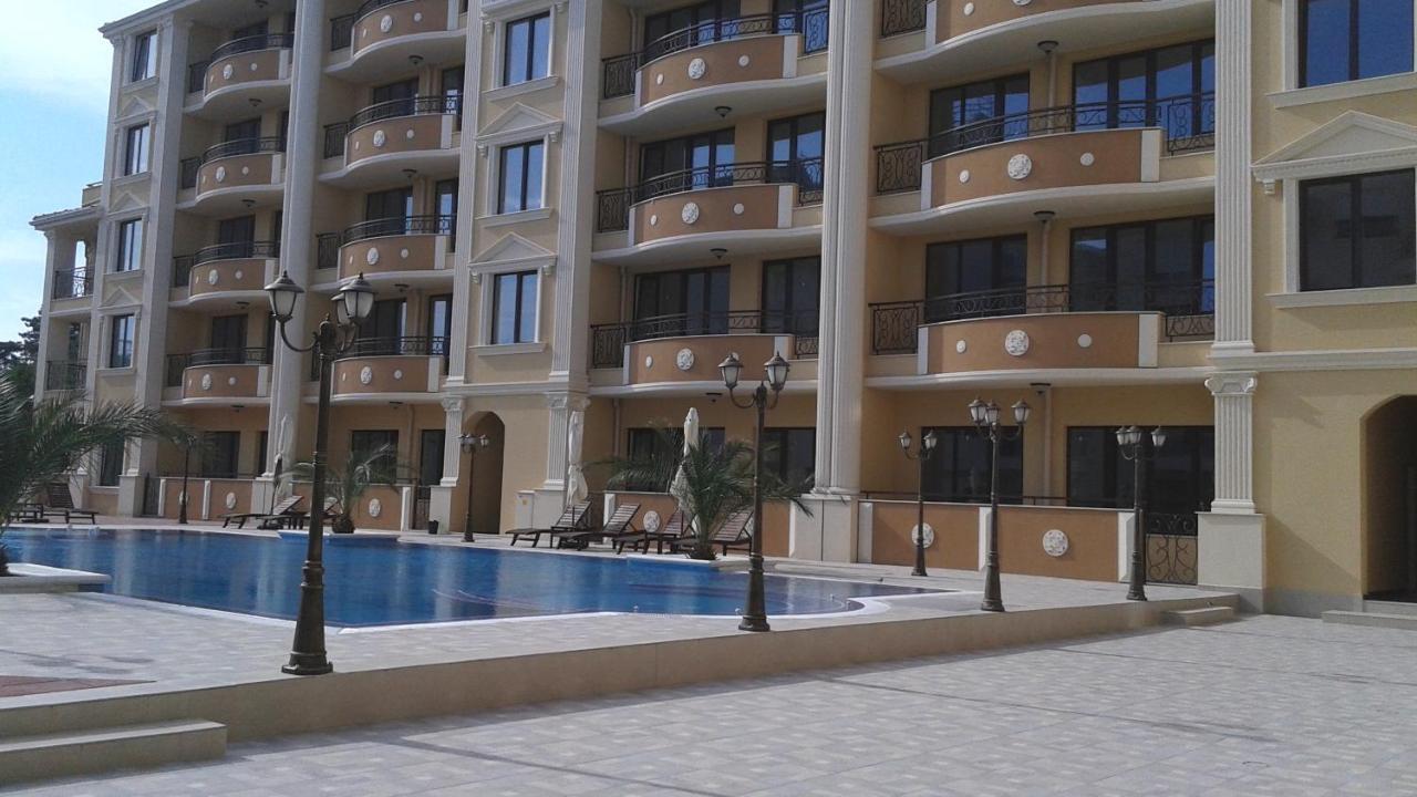 Апарт отель Flora Beach Private Поморие Экстерьер фото